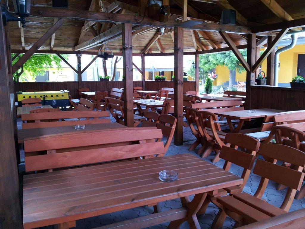 Guesthouse Zuzana Spacince 외부 사진