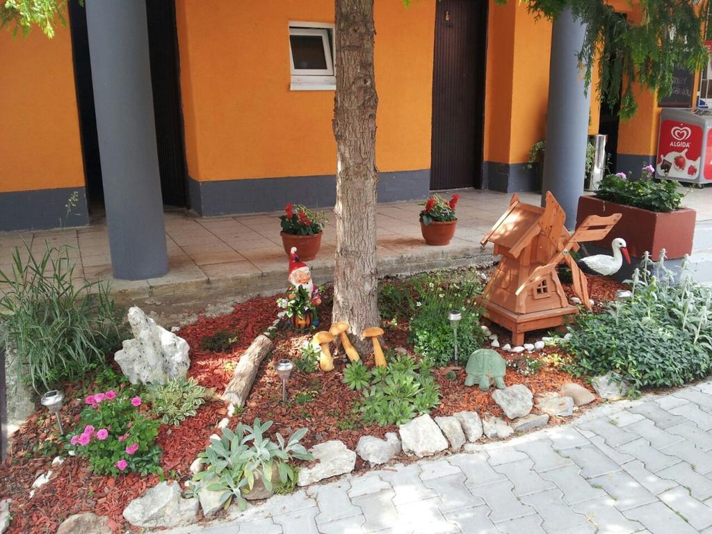 Guesthouse Zuzana Spacince 외부 사진
